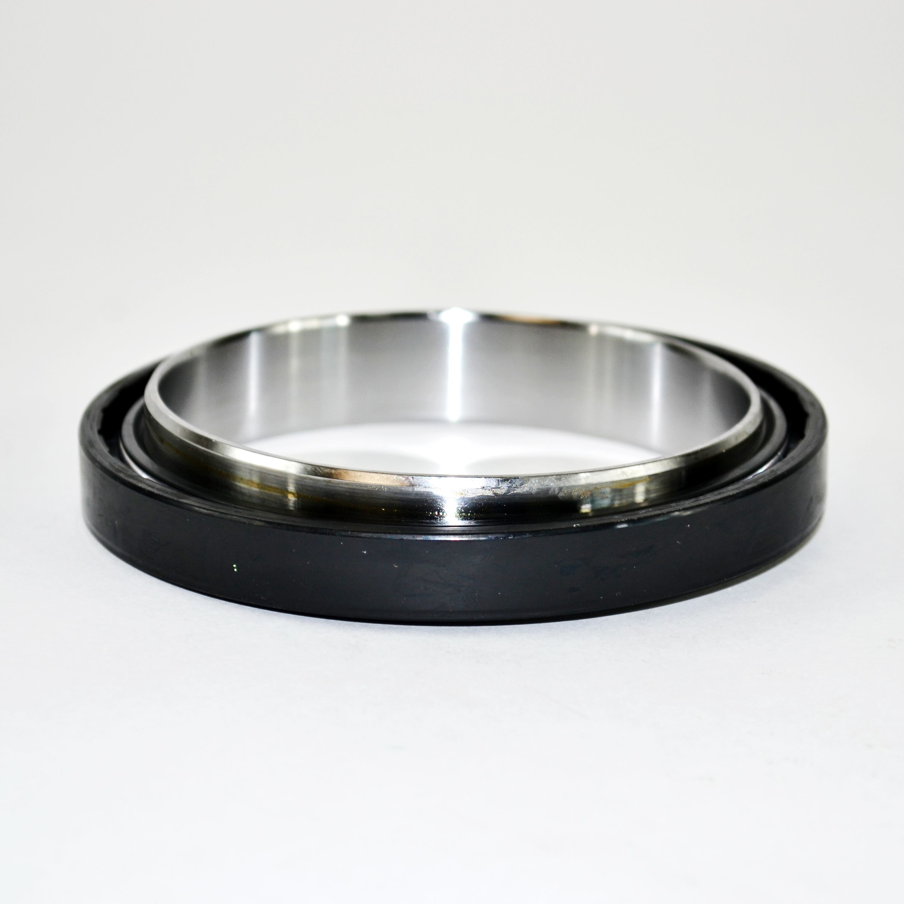 SEAL, CRANK REAR, 3046