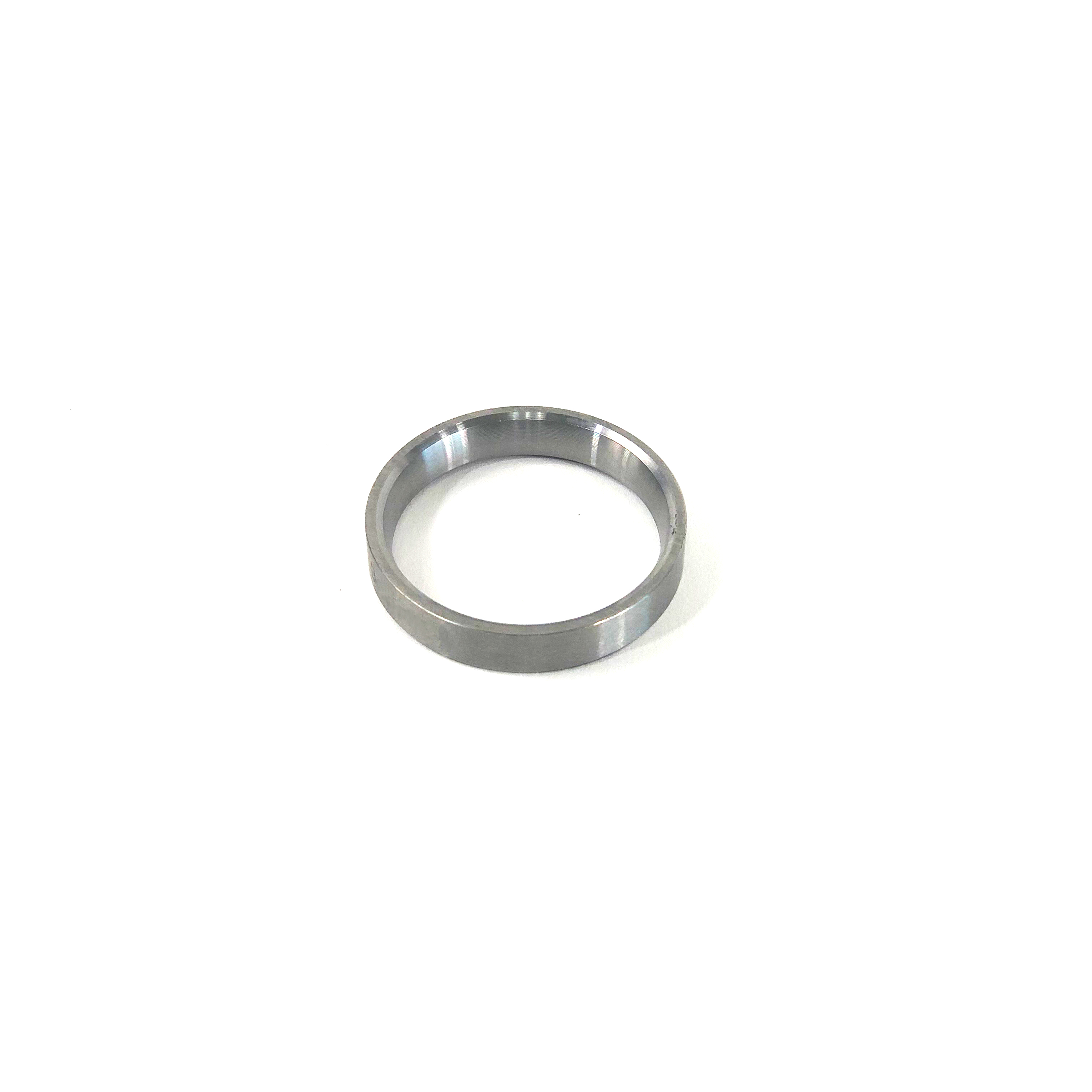 VALVE, INSERT INTAKE C6.6