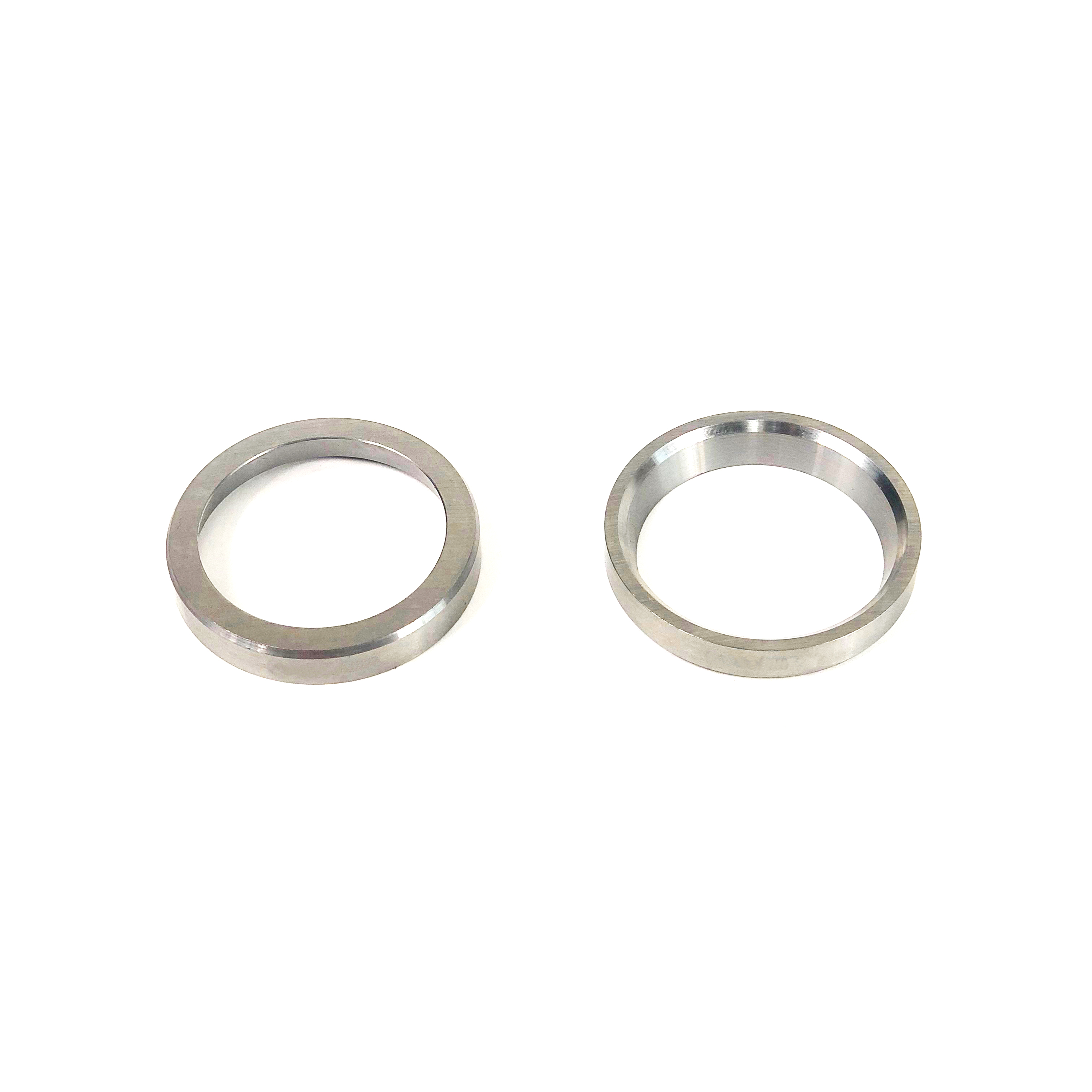 INSERT, EXHAUST VALVE B SERIES